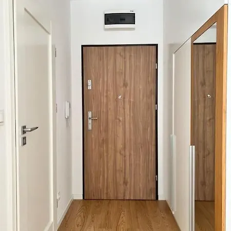 Apartament Z Tarasem Przy Targach Poznanskich Apartment
